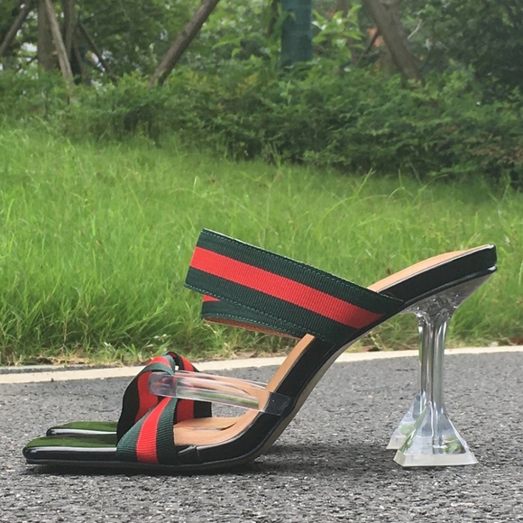 Heels - Picture 2 of 6